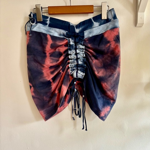 Y2K Parasuco Tie-Dye Mini Skirt (S) - Picture 4 of 9